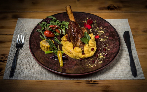 Voras Gefsis: Η αυθεντική πλευρά της ελληνικής γαστρονομίας στο Όρος Βόρας