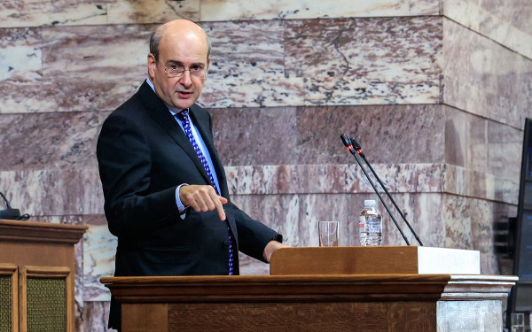 Κ. Χατζηδάκης: Θα πάρουμε σύντομα «ζυγισμένες» πρωτοβουλίες για τις τράπεζες
