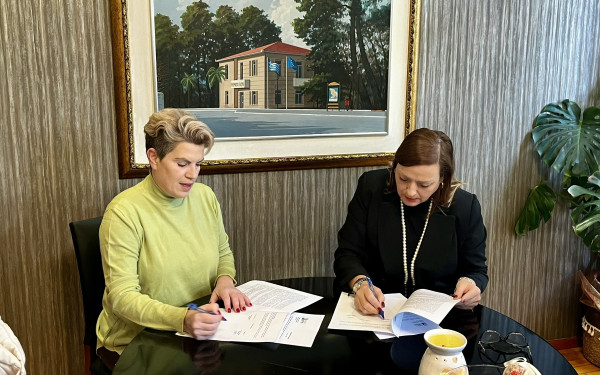 Υπογράφηκε η σύμβαση με την παιδίατρο των παιδικών σταθμών του Δήμου Δέλτα