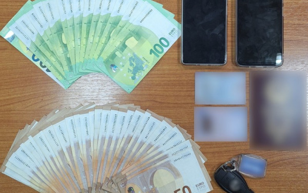 Πιερία: Χειροπέδες σε άνδρα για παράνομη μεταφορά 10 αλλοδαπών