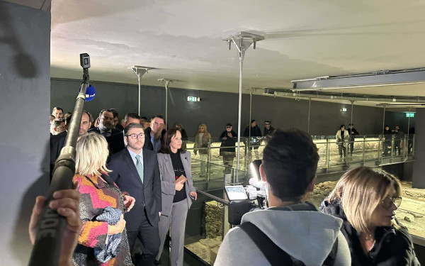 Θεσσαλονίκη: Η μικρή βόλτα Ανδρουλάκη με το Μετρό - «Η έναρξη λειτουργίας του είναι μόνο η αρχή» (βίντεο, φωτ.)