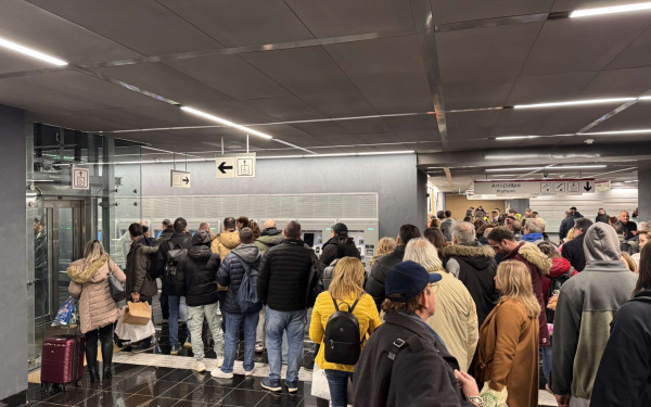 Η συγγνώμη για τα εισιτήρια του μετρό, οι ευθύνες, τα αυτονόητα, η μείωση των ΙΧ και ο παλαιοκομματισμός. Γράφει ο Σαλονικιός