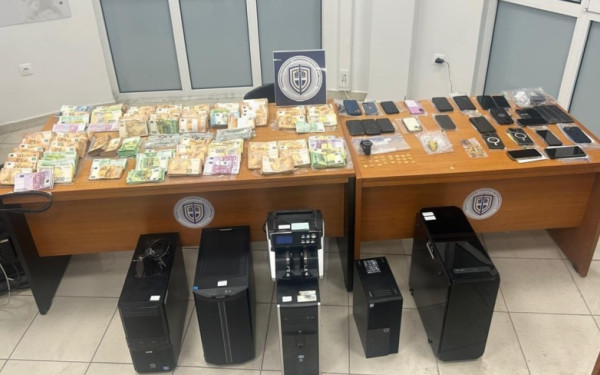 Χαλκιδική: Ταυτοποιήθηκαν 86 πελάτες του κυκλώματος με τις πολεοδομικές άδειες - Πώς παγίδεψε τους συλληφθέντες η ΕΛΑΣ