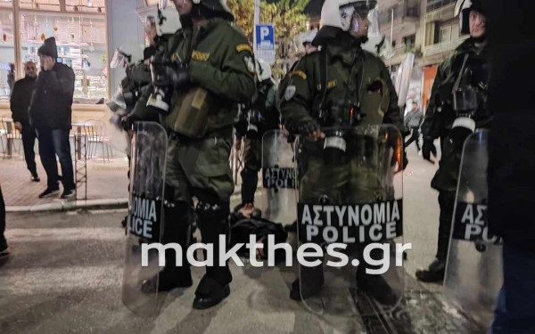 Θεσσαλονίκη: Επεισόδια και πάνω από 70 προσαγωγές μετά την πορεία για τον Γρηγορόπουλο - Δείτε βίντεο & εικόνες