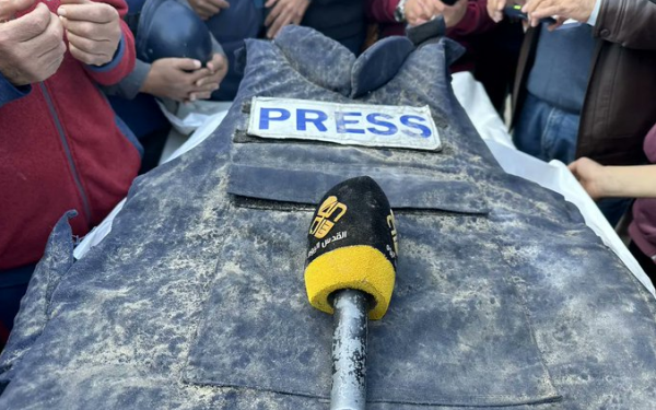 Ισραήλ: Παλαιστίνιος δημοσιογράφος σκοτώθηκε σε αεροπορική επιδρομή (βίντεο - σκληρές εικόνες)