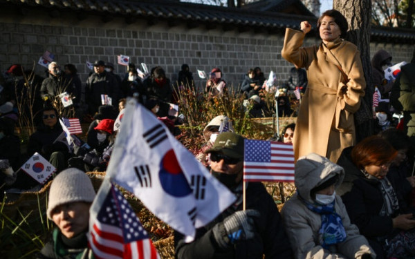 Πρέσβης της Ελλάδας στη Σεούλ: Ακραία η κίνηση του προέδρου Γιουν - Κανένα πρόβλημα για τους Έλληνες που ζουν εδώ (βίντεο)