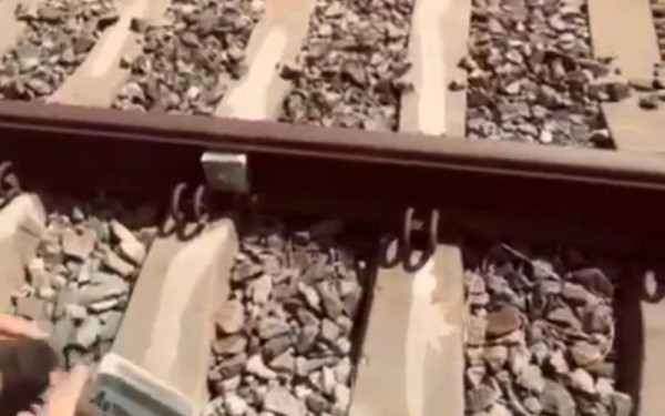 Ουκρανία: Τρένο με καύσιμα για τον ρωσικό στρατό «καταστράφηκε» στη Ζαπορίζια (βίντεο)