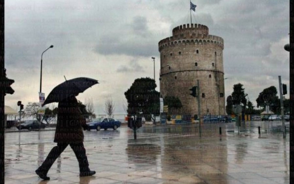Βροχές, χιόνια στα ορεινά και «βουτιά» της θερμοκρασίας