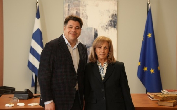 Θεσσαλονίκη: Αποχαιρετιστήρια συνάντηση της Αθ. Αηδονά με τον απερχόμενο πρέσβη των ΗΠΑ Τζ. Τσούνη