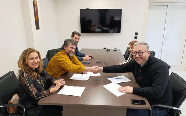 Μνημόνιο συνεργασίας υπέγραψαν ο Δήμος Ωραιοκάστρου και το Κρατικό Θέατρο Βορείου Ελλάδος