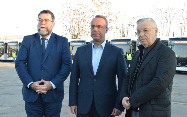 Χρήστος Σταϊκούρας: Συνεχίζεται ο εκσυγχρονισμός του στόλου των αστικών λεωφορείων