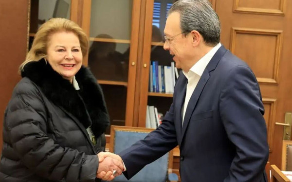 Με τη Λούκα Κατσέλη συναντήθηκε στη Βουλή ο Σωκράτης Φάμελλος