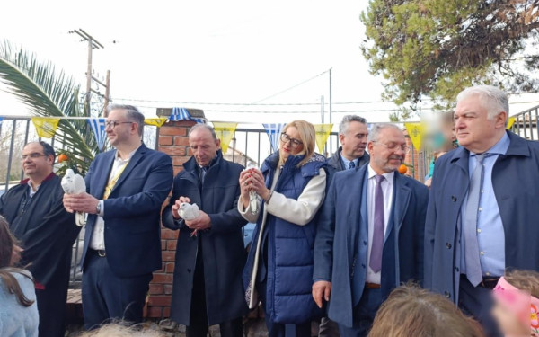 Αναβίωσαν και φέτος με παραδοσιακό τρόπο τα Θεοφάνια στο Μελισσοχώρι Ωραιοκάστρου (φωτ.)