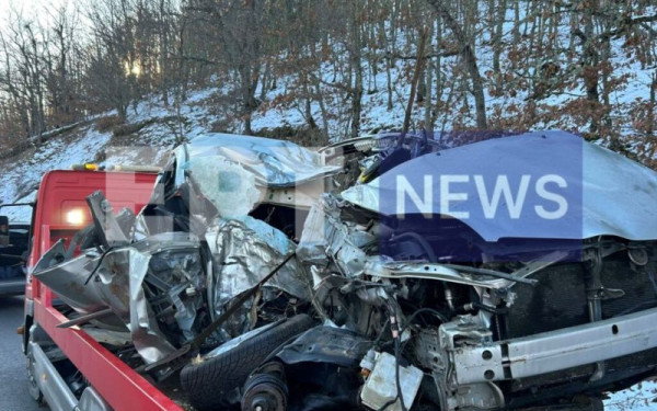 Τραγικό τροχαίο στις Πρέσπες: Ο διασώστης του ΕΚΑΒ που έσπευσε στο σημείο αντίκρισε νεκρό τον γιο του (φωτ.)