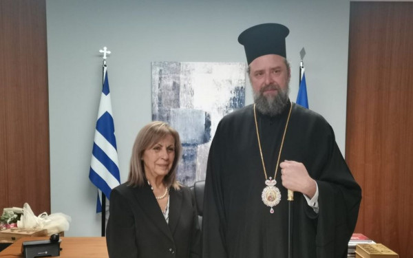 Θεσσαλονίκη: Συνάντηση της Περιφερειάρχη Κεντρικής Μακεδονίας Αθηνάς Αηδονά με τον Μητροπολίτη Φιλόθεο