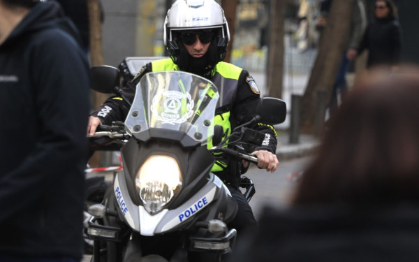 Καλαμαριά: 58χρονος κυνηγούσε τροχονόμο με το φορτηγό του επειδή του έκοψε κλήση για παράνομη στάθμευση