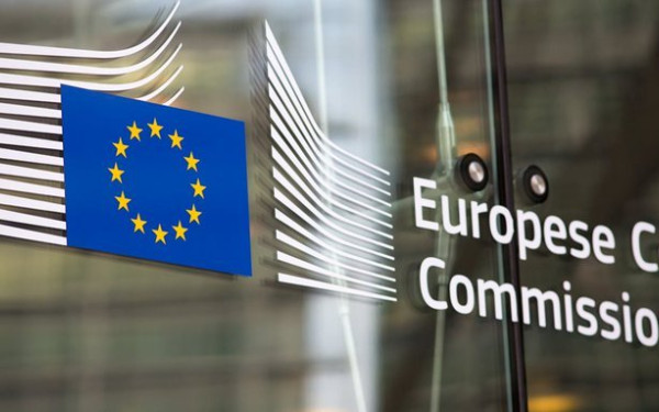 Κομισιόν: Απαντά στον Δ. Τσιόρδα με νέο νομοθετικό πλαίσιο για την ψηφιακή προστασία των καταναλωτών