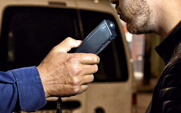 Θεσσαλονίκη: 16 συλλήψεις για οδήγηση χωρίς δίπλωμα ή υπό την επήρεια μέθης