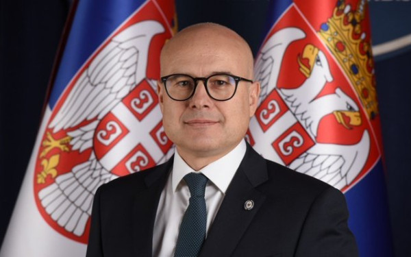 Παραιτήθηκε ο Σέρβος πρωθυπουργός Μίλος Βούτσεβιτς