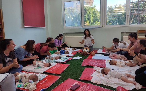 Δήμος Νεάπολης - Συκεών: Ξεκινούν οι συνεδρίες βρεφικού μασάζ