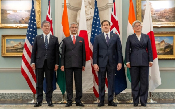 Ο νέος ΥΠΕΞ των ΗΠΑ συναντήθηκε με τους ομολόγους του της Ιαπωνίας, της Ινδίας και της Αυστραλίας (βίντεο, φωτ.)