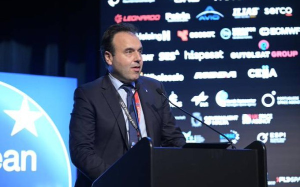Δ. Παπαστεργίου: «Θα πρέπει να προωθήσουμε τη συνεργασία μεταξύ των τομέων του διαστήματος, της ασφάλειας και της άμυνας»