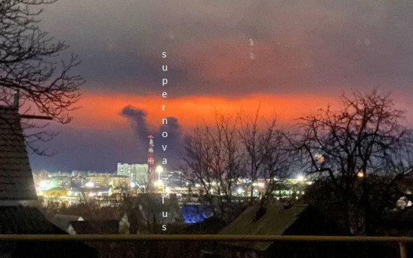 Ρωσία: Φωτιά σε πετρελαϊκή εγκατάσταση από συντρίμμια ουκρανικού drone (βίντεο, φωτ.)