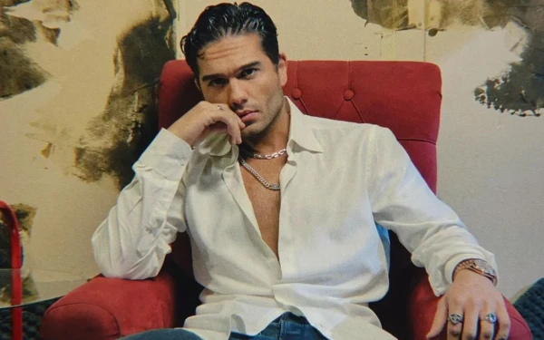 Χρ. Μάστορας: Συγγνώμη, αγνόησα τον νόμο πιάνοντας το τιμόνι