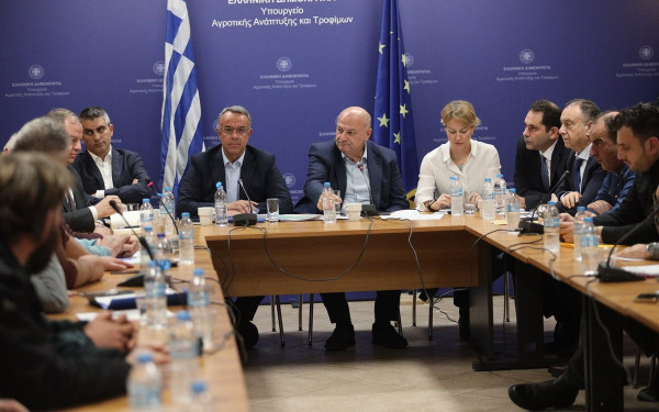 Τετράωρη η συνάντηση κυβερνητικού κλιμακίου με αντιπροσωπεία των αγροτών - Το περιεχόμενό της