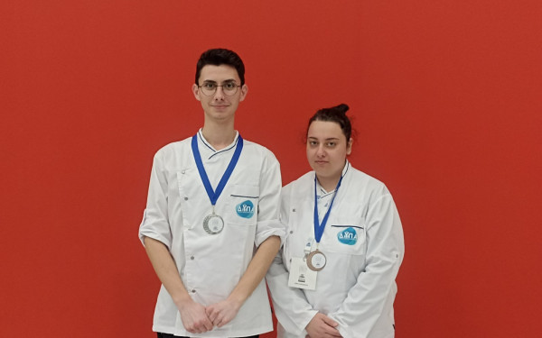 ΔΥΠΑ: Μαθητές της ΕΠΑΣ Ξάνθης διακρίθηκαν σε διαγωνισμό μαγειρικής