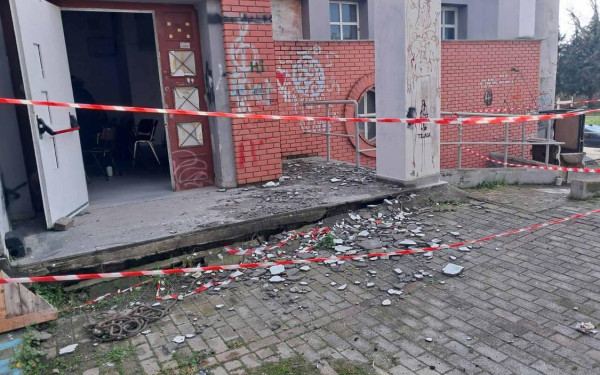 ΑΠΘ: Ξεκίνησαν εργασίες στη Σχολή Καλών Τεχνών - Χωρίς ρεύμα για τρεις μέρες οι εγκαταστάσεις