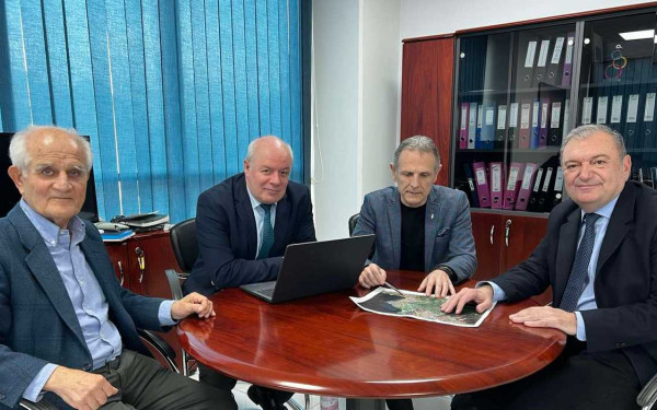 Συνάντηση της διοίκησης του ΟΣΕΘ με τον Δήμαρχο Πυλαίας Χορτιάτη Ιγνάτιο Καϊτεζίδη