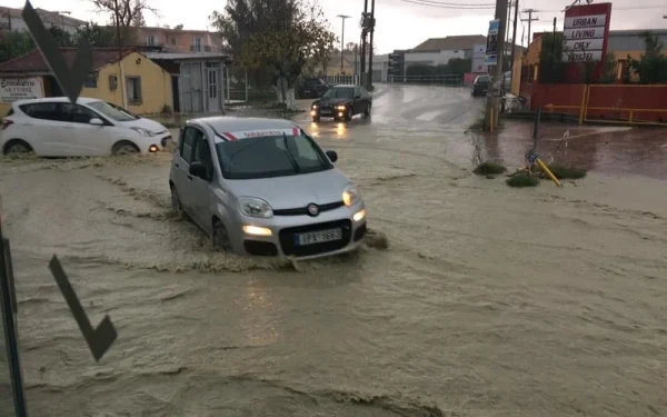 Προειδοποιητικό μήνυμα του 112 σε Ζάκυνθο και Κεφαλονιά για τα επικίνδυνα καιρικά φαινόμενα