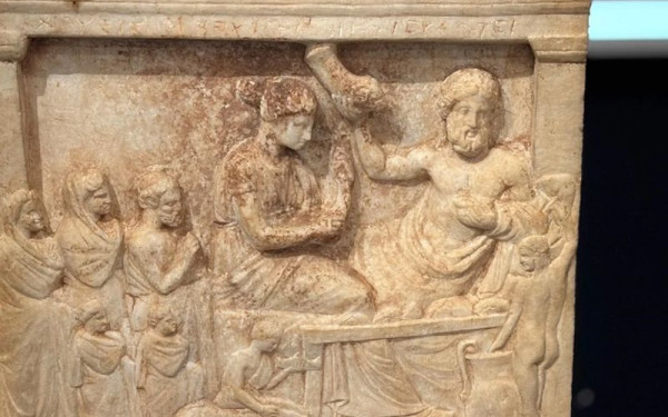 Επαναπατρίζονται στην Ελλάδα 11 αρχαία αντικείμενα - Τα παρέλαβε η Λίνα Μενδώνη από την Εισαγγελία της Νέας Υόρκης