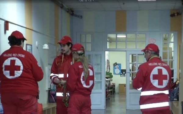 Θεσσαλονίκη: Διασώστες - σούπερ ήρωες στο Δημοτικό Βρεφοκομείο «Ο Άγιος Στυλιανός»