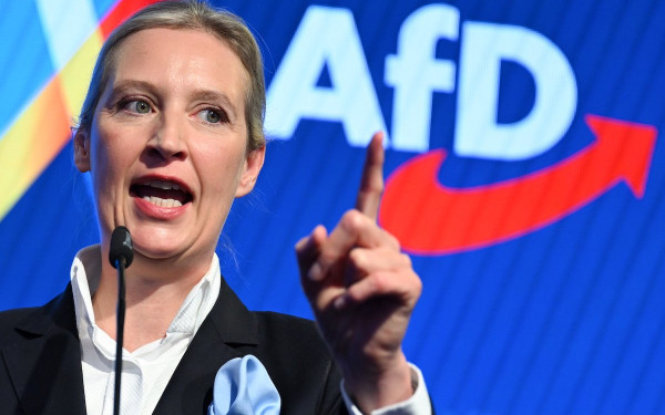 Γερμανία: Το νεοναζιστικό AfD είναι πρώτο σε δημοσκόπηση