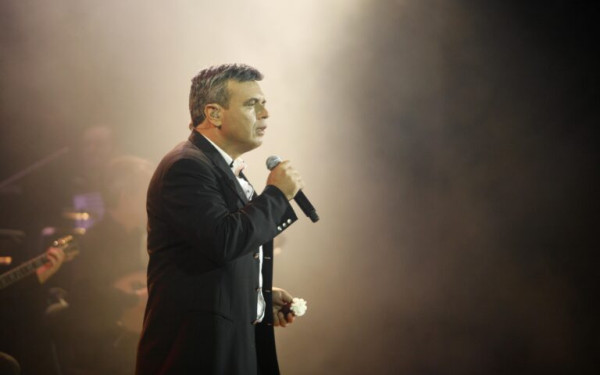 Μανώλης Λιδάκης: Σήμερα η κηδεία του σπουδαίου τραγουδιστή στο Ηράκλειο Κρήτης