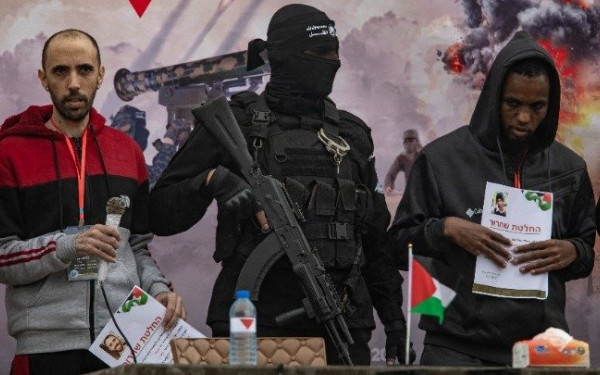 Ισραήλ-Ομηροι: «Δέκα χρόνια αδιανόητου πόνου» λέει η οικογένεια ομήρου που απελευθερώθηκε σήμερα