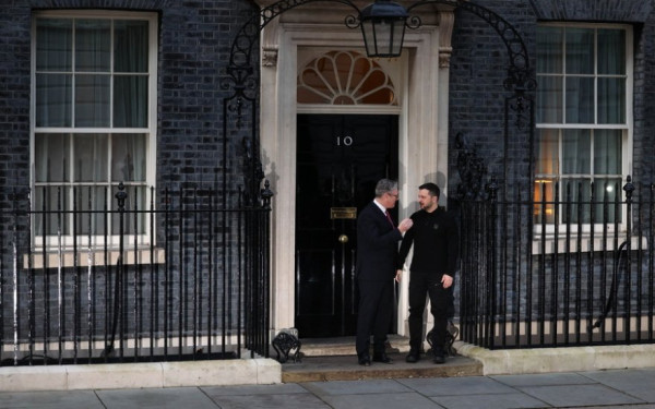 Γέφυρες από το Παρίσι στις ΗΠΑ για το Ουκρανικό - Ο Μακρόν μίλησε με Τραμπ και Ζελένσκι