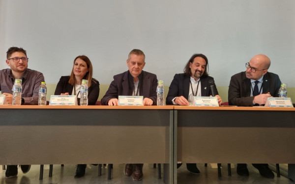 ΔΙΠΑΕ: "Τρέχει" διαγωνισμός δημιουργίας καινοτόμων εφαρμογών για το περιβάλλον