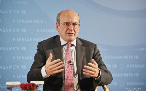 Κωστής Χατζηδάκης: Υποχρέωσή μας η μάχη με το βαθύ κράτος