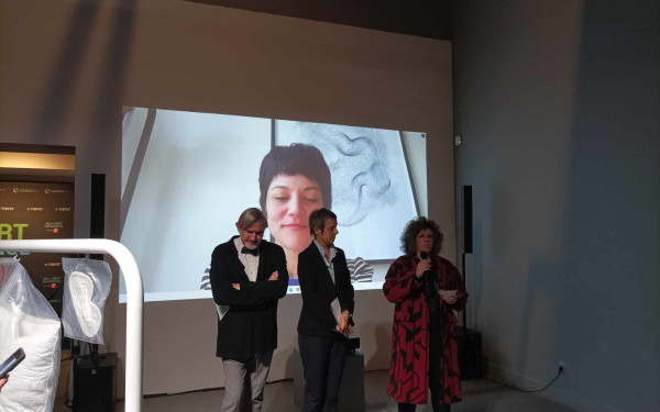 27ο ΦΝΘ: Κι αν το λογισμικό Alexa ήταν άνθρωπος; - Μια εικαστική εγκατάσταση που θέτει ερωτήματα και δεν δίνει απαντήσεις