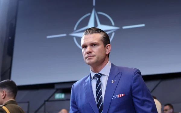 Θα συνεχίσουμε τα αδιάκοπα πλήγματα εναντίον των Χούθι, λέει ο υπουργός Άμυνας των ΗΠΑ