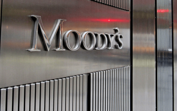 Moody’s: Αναβάθμισε την Ελλάδα στην επενδυτική βαθμίδα Baa3 με σταθερές προοπτικές