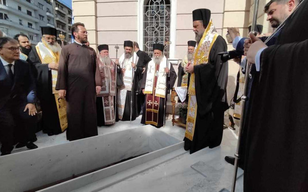 Θεσσαλονίκη: Στην τελευταία κατοικία οδηγήθηκε ο μακαριστός Ανθιμος
