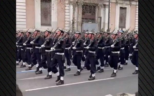 25η Μαρτίου: ΕΔΕ για το άγημα του Πολεμικού Ναυτικού που φώναξε υβριστικό σύνθημα για την Τουρκία στην παρέλαση