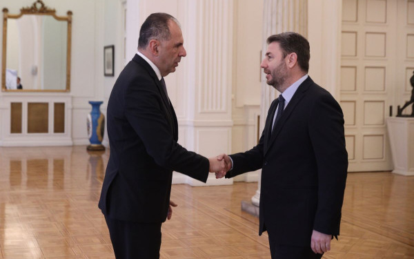 Ν. Ανδρουλάκης μετά τη συνάντηση με Γ. Γεραπετρίτη: «Ευχόμαστε στα ανοικτά της Κάσου να ποντιστεί το καλώδιο και να μην καταποντιστεί η εξωτερική πολιτική του κ. Μητσοτάκη»