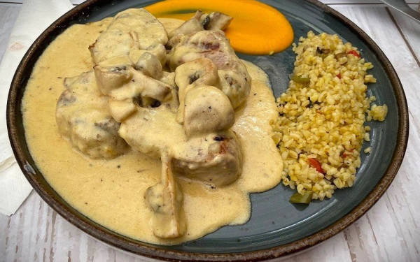 Ο Αποσπερίτης, στο κέντρο της Φλώρινας, θα σας ταξιδέψει σε γεύσεις τοπικές, ελληνικές, μεσογειακές