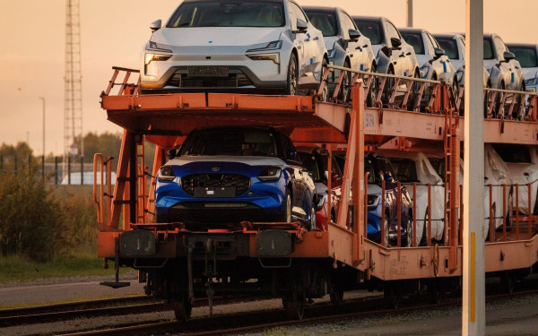 Δασμοί Τραμπ: Γαλλία, Βρετανία και Κίνα υπογραμμίζουν ότι ο εμπορικός πόλεμος δεν ωφελεί κανέναν