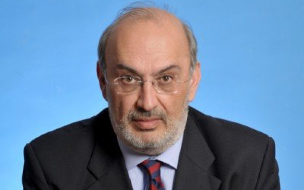 Εθνικό Κέντρο Αιμοδοσίας: Παραιτήθηκε ο πρόεδρος Παναγιώτης Κατσίβελας